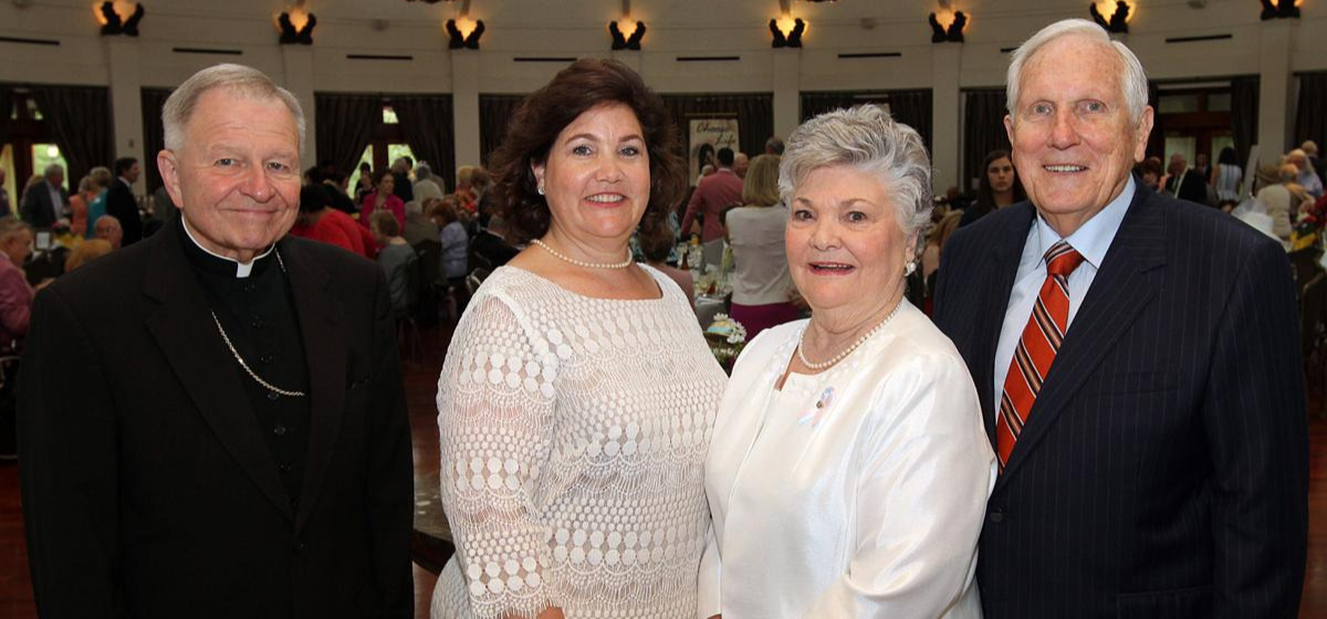 The Advocate: Nell Nolan: Links Brunch, ACCESS, JPAS Ladies Guild